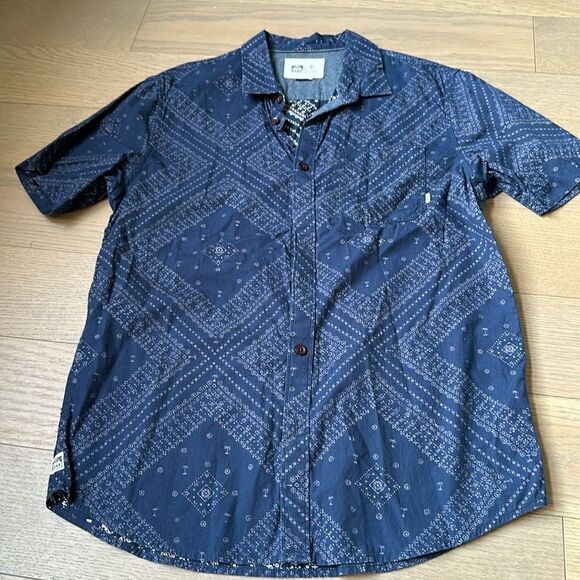 reef men’s short sleeve button down shirt - Picture 1 of 4